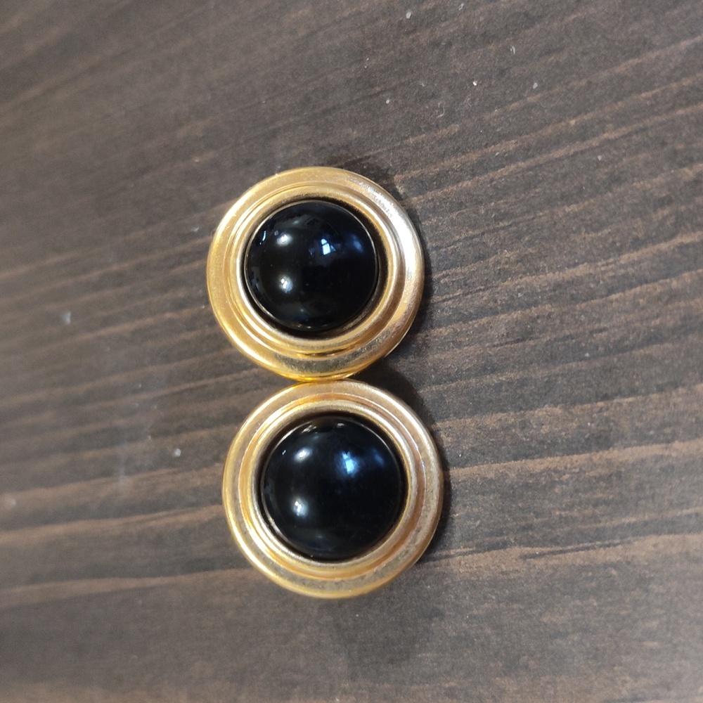 Statement Nina Ricci black glass fashion earrings clip-ons.